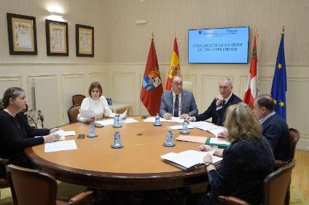 Imagen La Asamblea General del Consorcio de la Vía Verde del Valle del Eresma ha aprobado la ejecución de trabajos extraordinarios de recebo en la plataforma del trazado